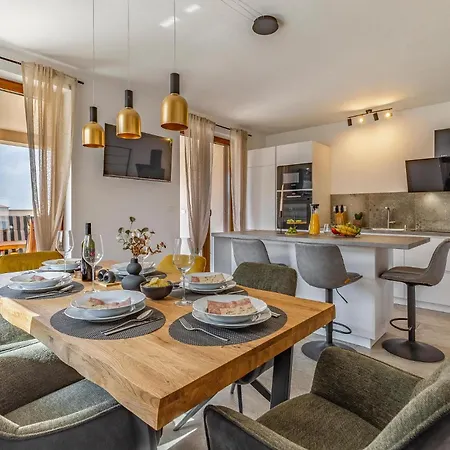 Holiday home 3 Bedroom Awesome In