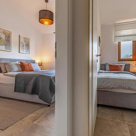 3 Bedroom Awesome In Holiday home